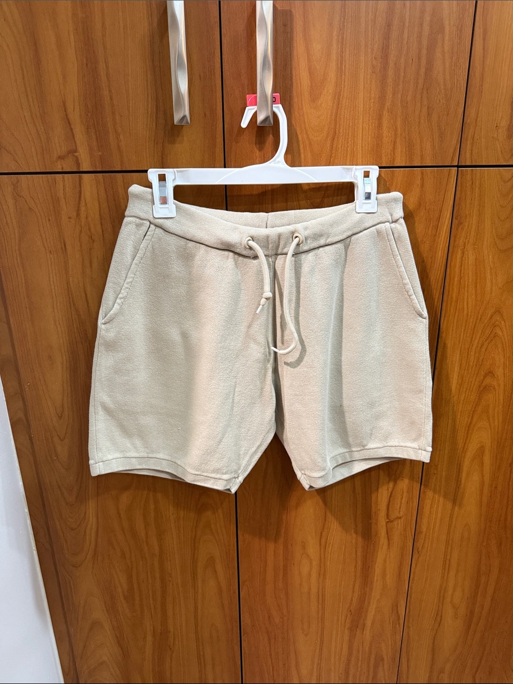 Zara Men’s Cream Athletic Drawstring Shorts